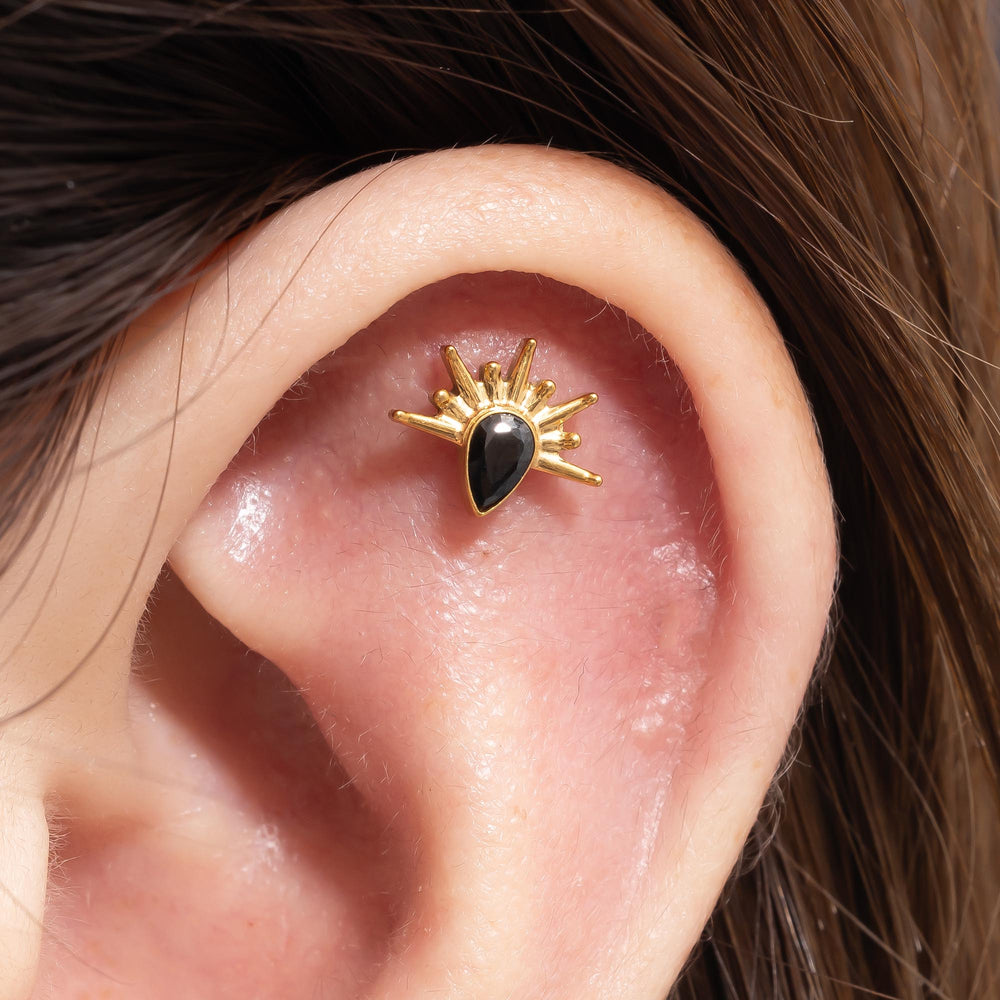 What Does an Earring in the Left Ear Mean: Surprising Symbolism Revealed