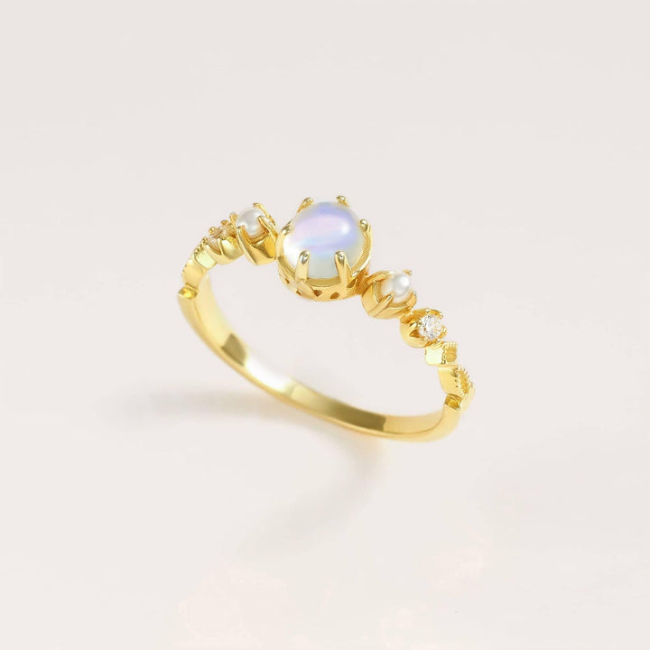 Moonstone Ring - EricaJewels