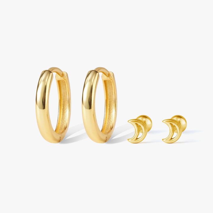 gold earrings