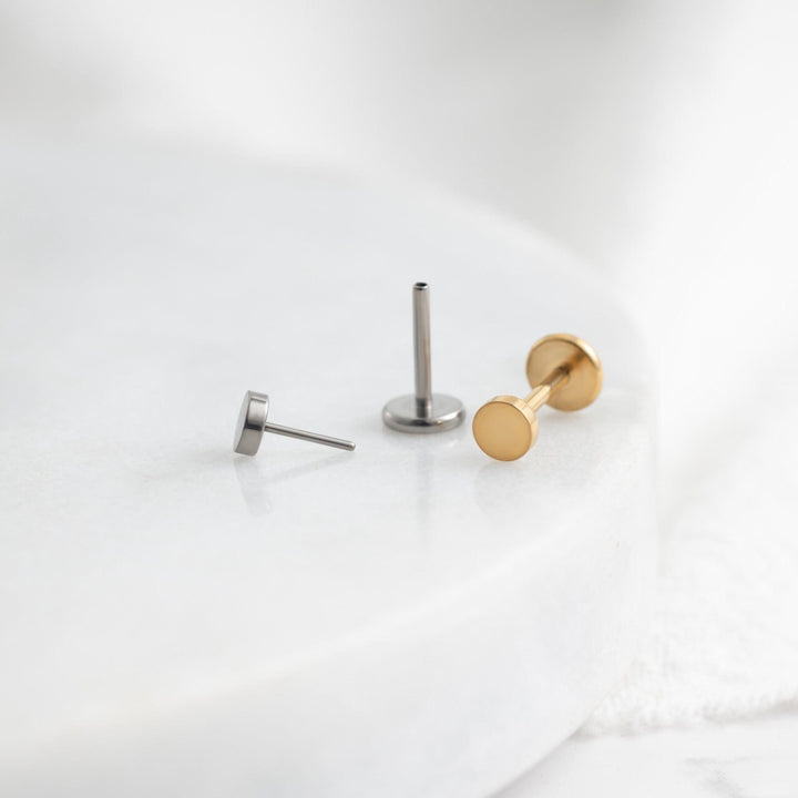 Mini Plain Disc Push Pin Piercing Ohrring