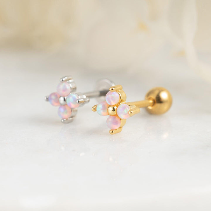 Boucle d'oreille piercing à dos plat en opale rose trèfle à quatre feuilles
