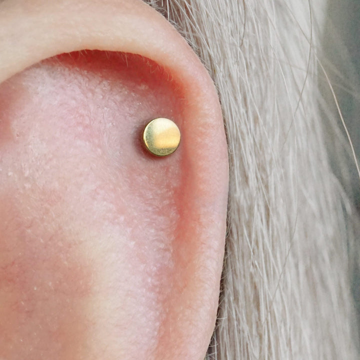 Mini Plain Disc Push Pin Piercing Ohrring