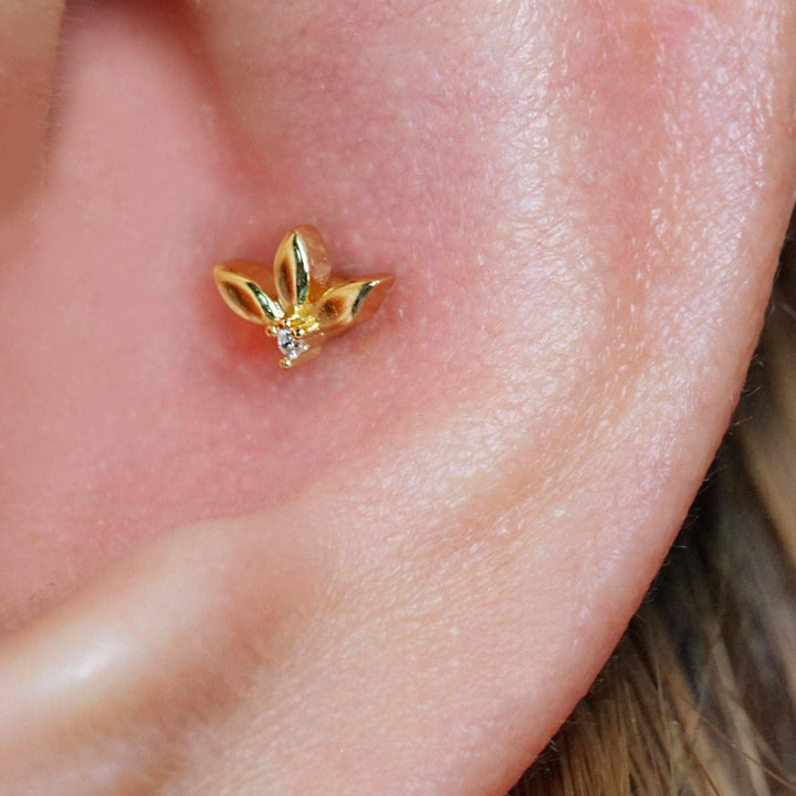 Boucle d'oreille piercing triple marquise unie à dos plat