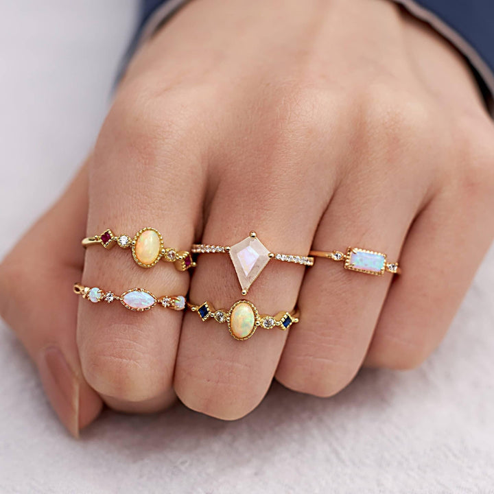 oval opal ring